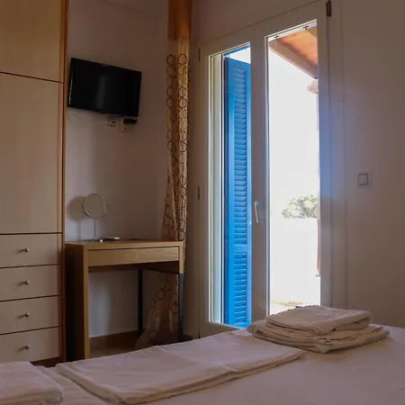 Ateni House * Áyios Pétros