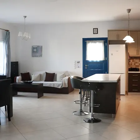 Ateni House * Áyios Pétros