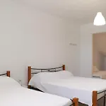Ateni House Apartmán