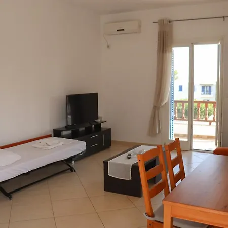 Апартаменты Ateni House *