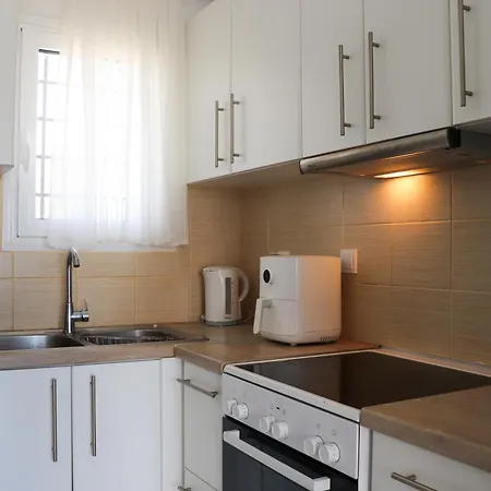 Ateni House * Áyios Pétros