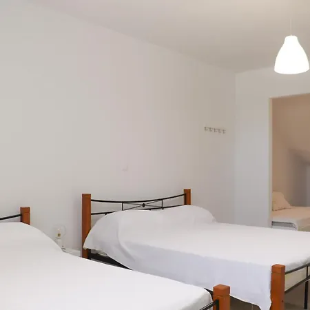 Ateni House Апартаменты