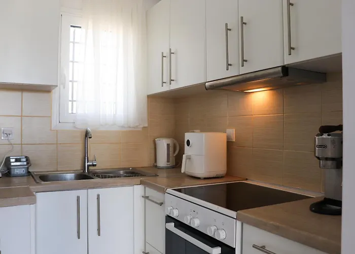 Ateni House * Áyios Pétros